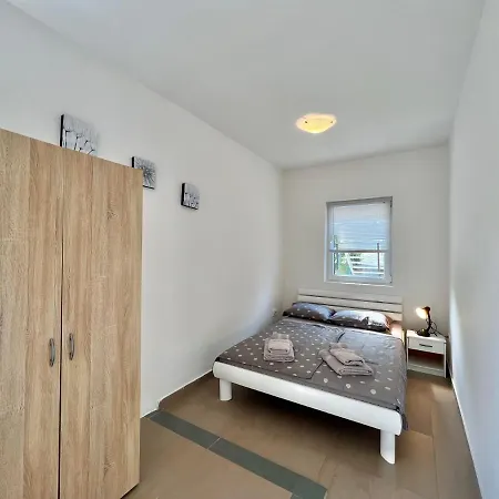 Apartment Velly *